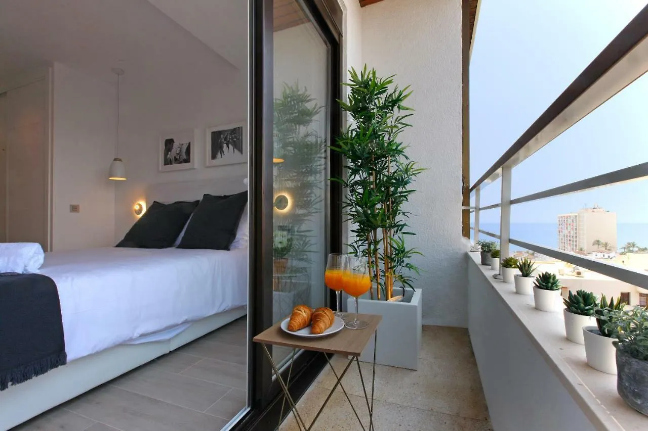 شقة Nogalera Terrace - Adults Only توريمولينوس